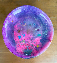 Load image into Gallery viewer, Purple me! Large Handmade Resin Bowl
